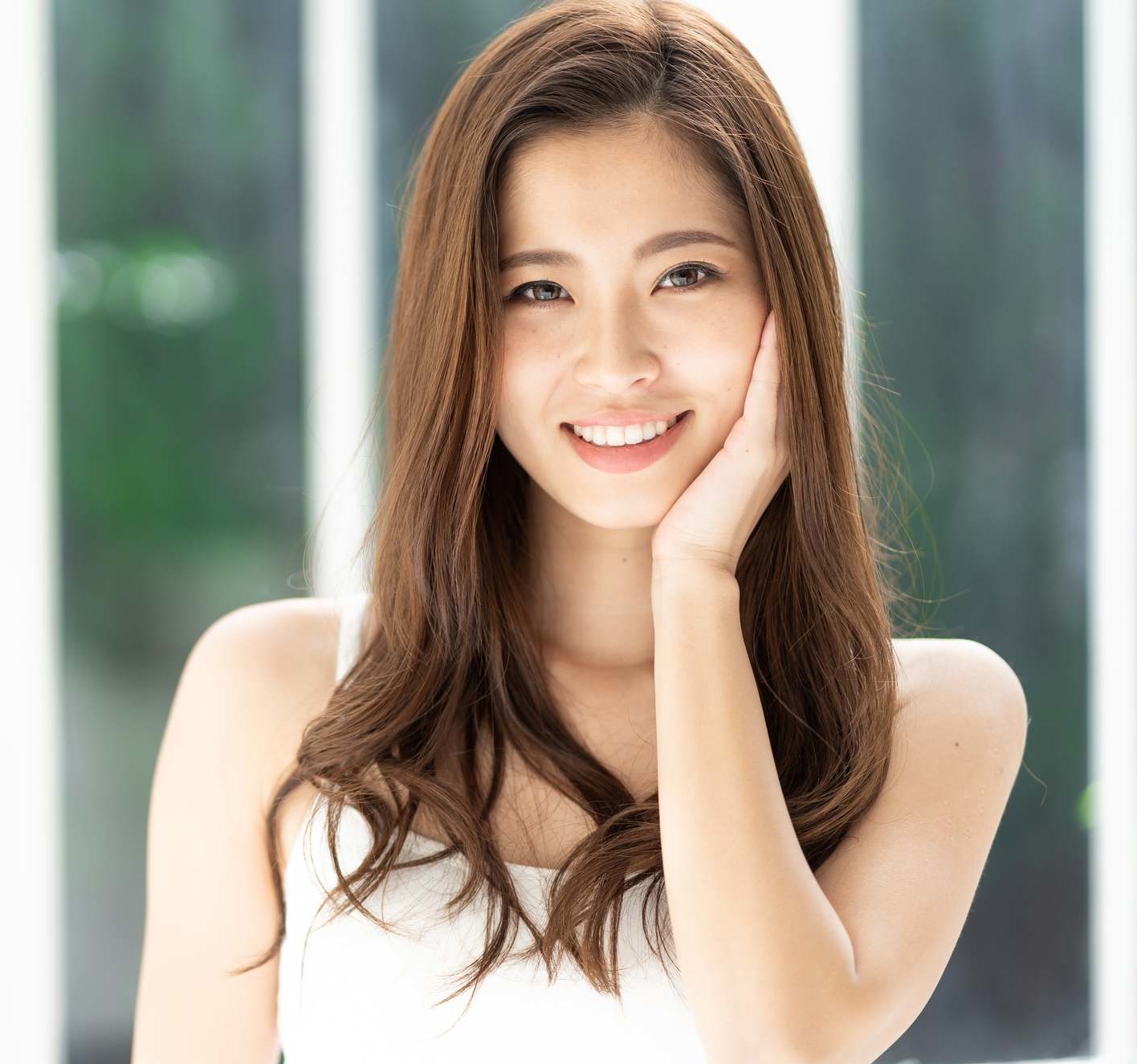 丸顔さんにおすすめのヘアスタイル 